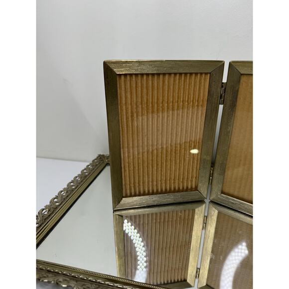 Vintage MCM Gold Tone Ornate Metal Tabletop Double Pictures Frame - Picture 7 of 9